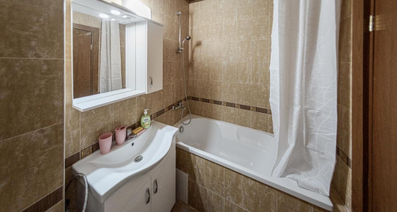 Next To Gondola Stylish And Charming Apartment Bansko Exterior foto
